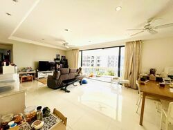 Park East (D15), Condominium #552853131